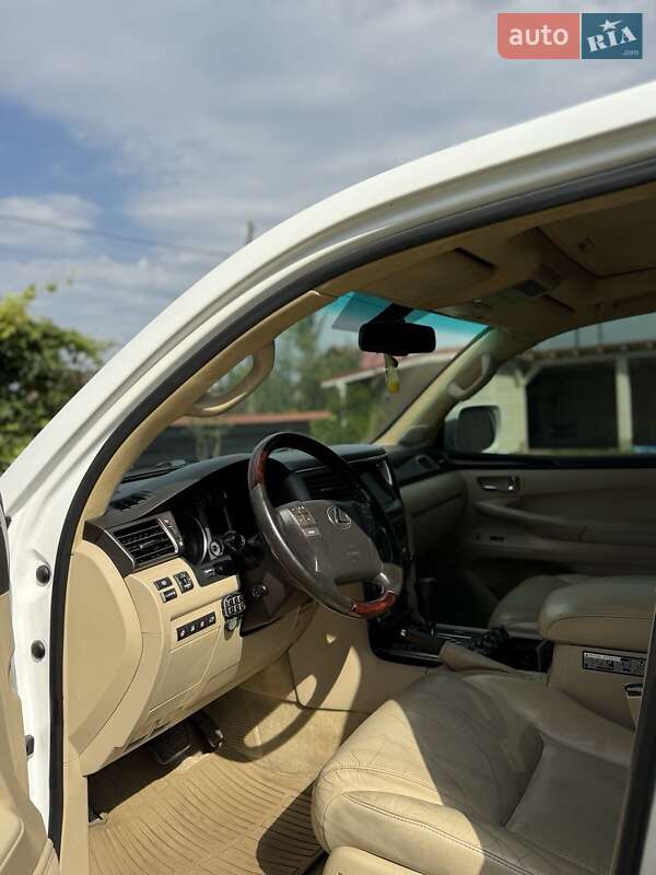 Позашляховик / Кросовер Lexus LX 2010 в Коломиї фото 7 Позашляховик / Кросовер Lexus LX 2010 в Коломиї