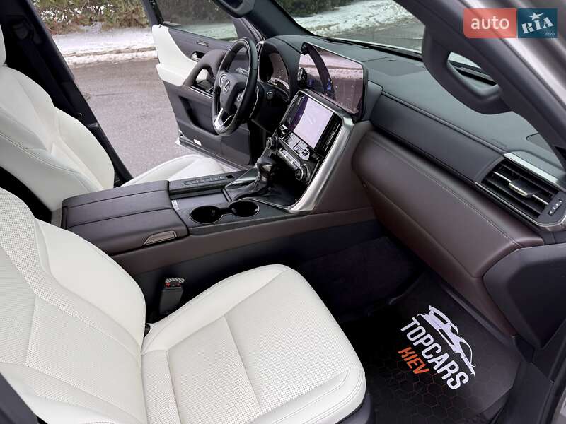 Внедорожник / Кроссовер Lexus LX 2022 в Киеве