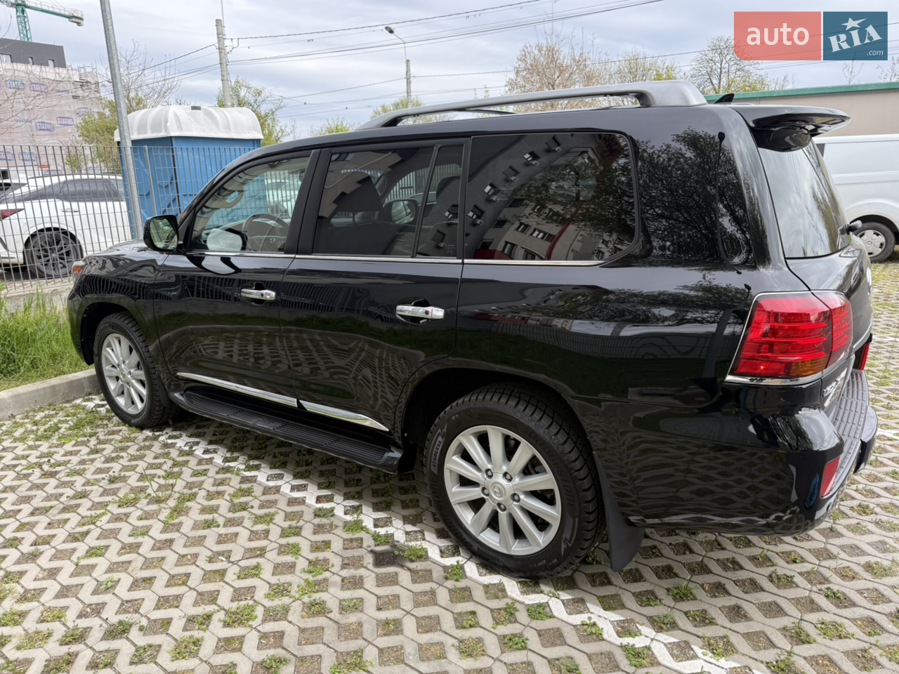 2010 Lexus LX - мініатюра 22