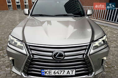 Внедорожник / Кроссовер Lexus LX 2016 в Днепре