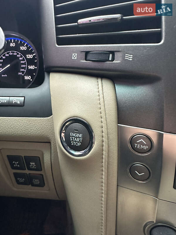 Внедорожник / Кроссовер Lexus LX 2008 в Днепре