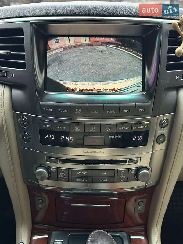 Внедорожник / Кроссовер Lexus LX 2008 в Днепре