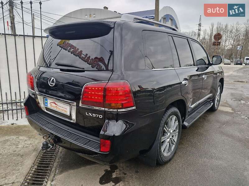 Внедорожник / Кроссовер Lexus LX 2008 в Николаеве