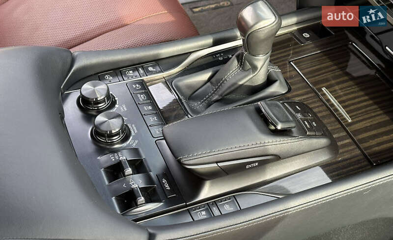 Внедорожник / Кроссовер Lexus LX 2020 в Одессе