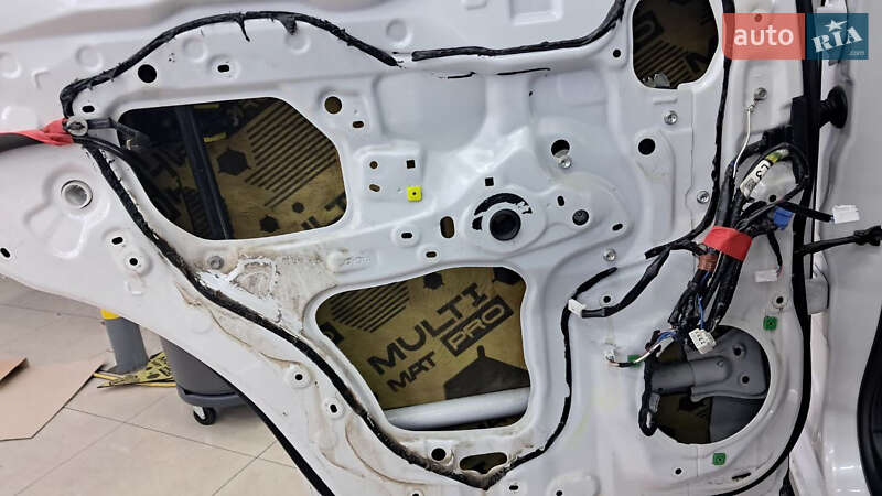 Позашляховик / Кросовер Lexus LX 2015 в Одесі