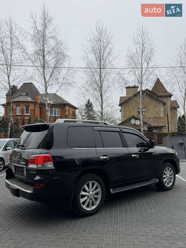 Внедорожник / Кроссовер Lexus LX 2010 в Полтаве
