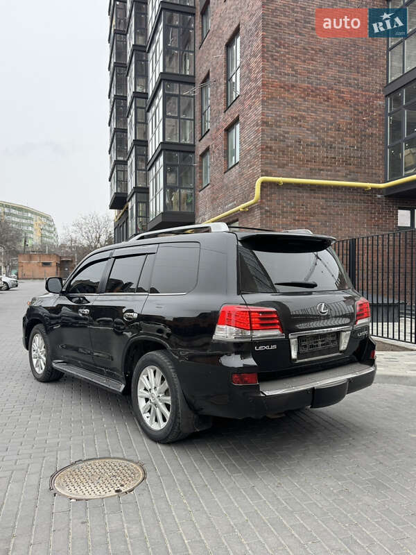Внедорожник / Кроссовер Lexus LX 2010 в Полтаве