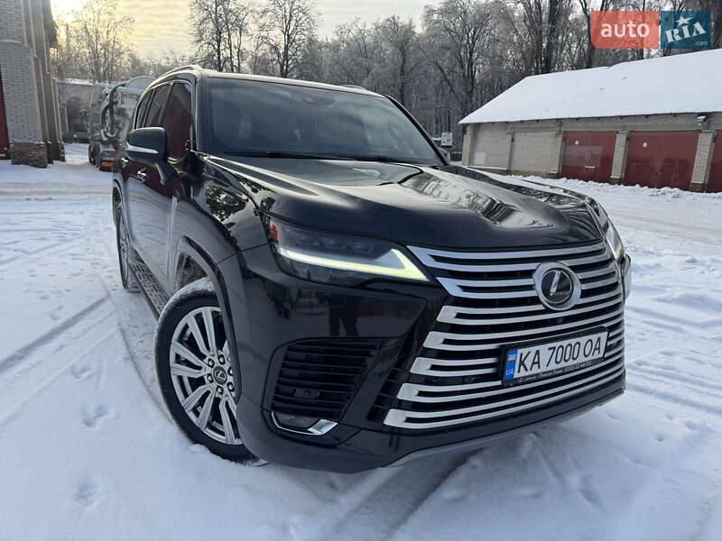 Внедорожник / Кроссовер Lexus LX 2023 в Киеве