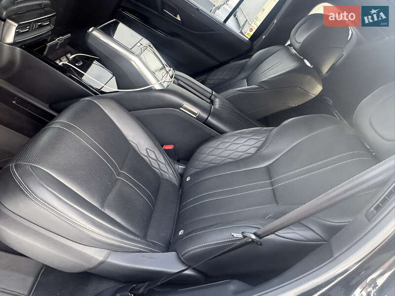 Внедорожник / Кроссовер Lexus LX 2023 в Киеве