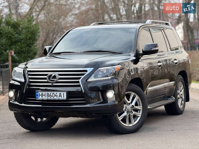 Внедорожник / Кроссовер Lexus LX 2013 в Одессе
