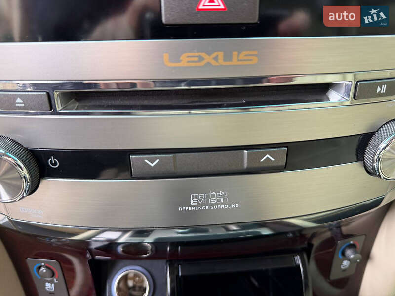 Внедорожник / Кроссовер Lexus LX 2013 в Одессе