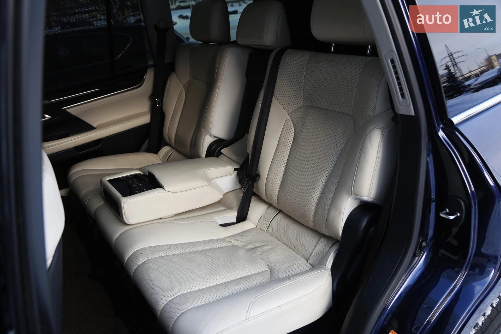 2016 Lexus LX - мініатюра 10