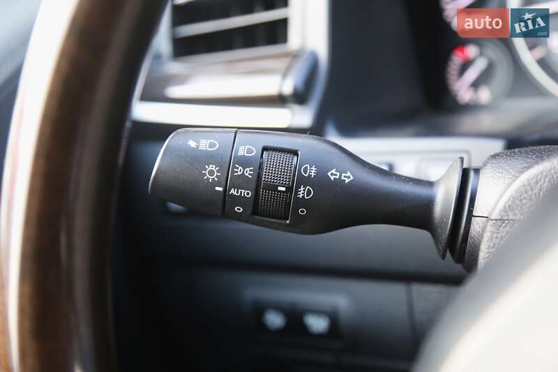 Внедорожник / Кроссовер Lexus LX 2016 в Киеве