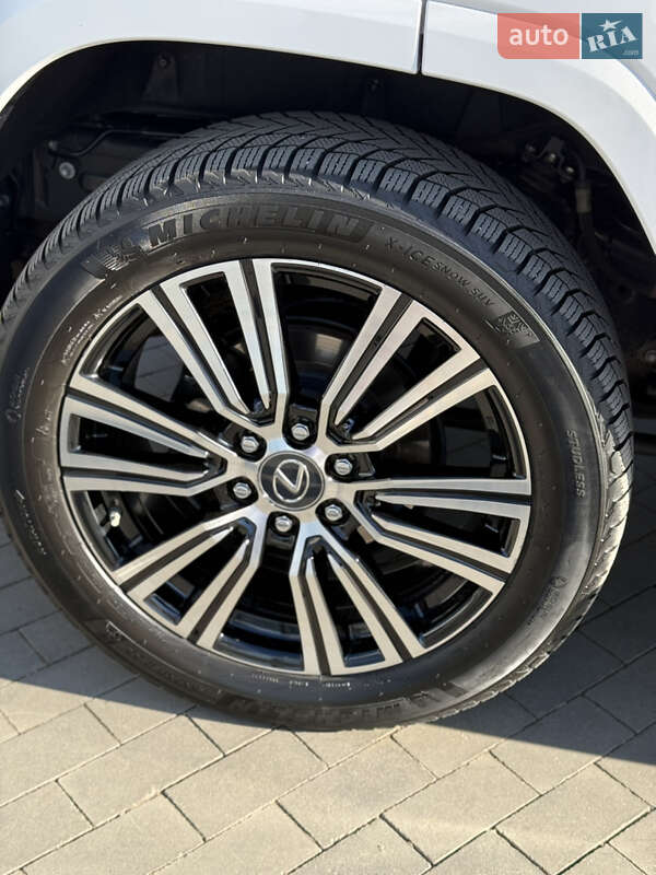 Внедорожник / Кроссовер Lexus LX 2022 в Николаеве