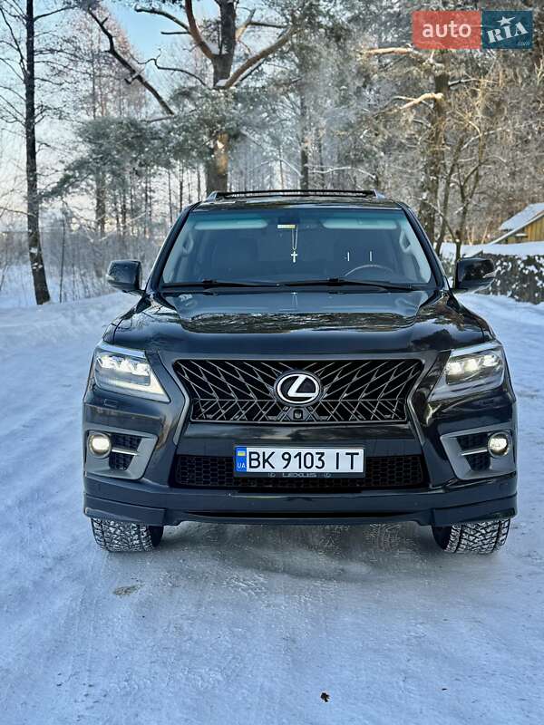 Внедорожник / Кроссовер Lexus LX 2010 в Рокитном