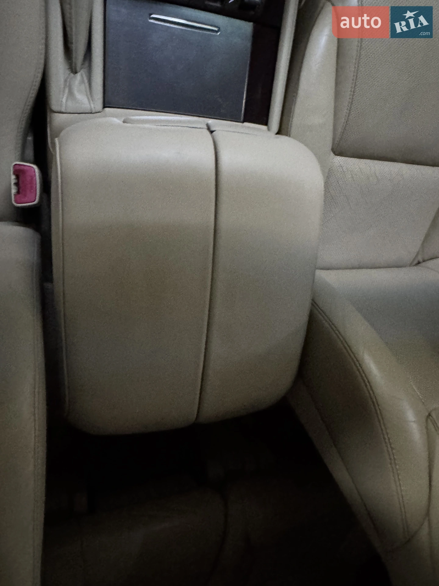 2011 Lexus LX - мініатюра 42