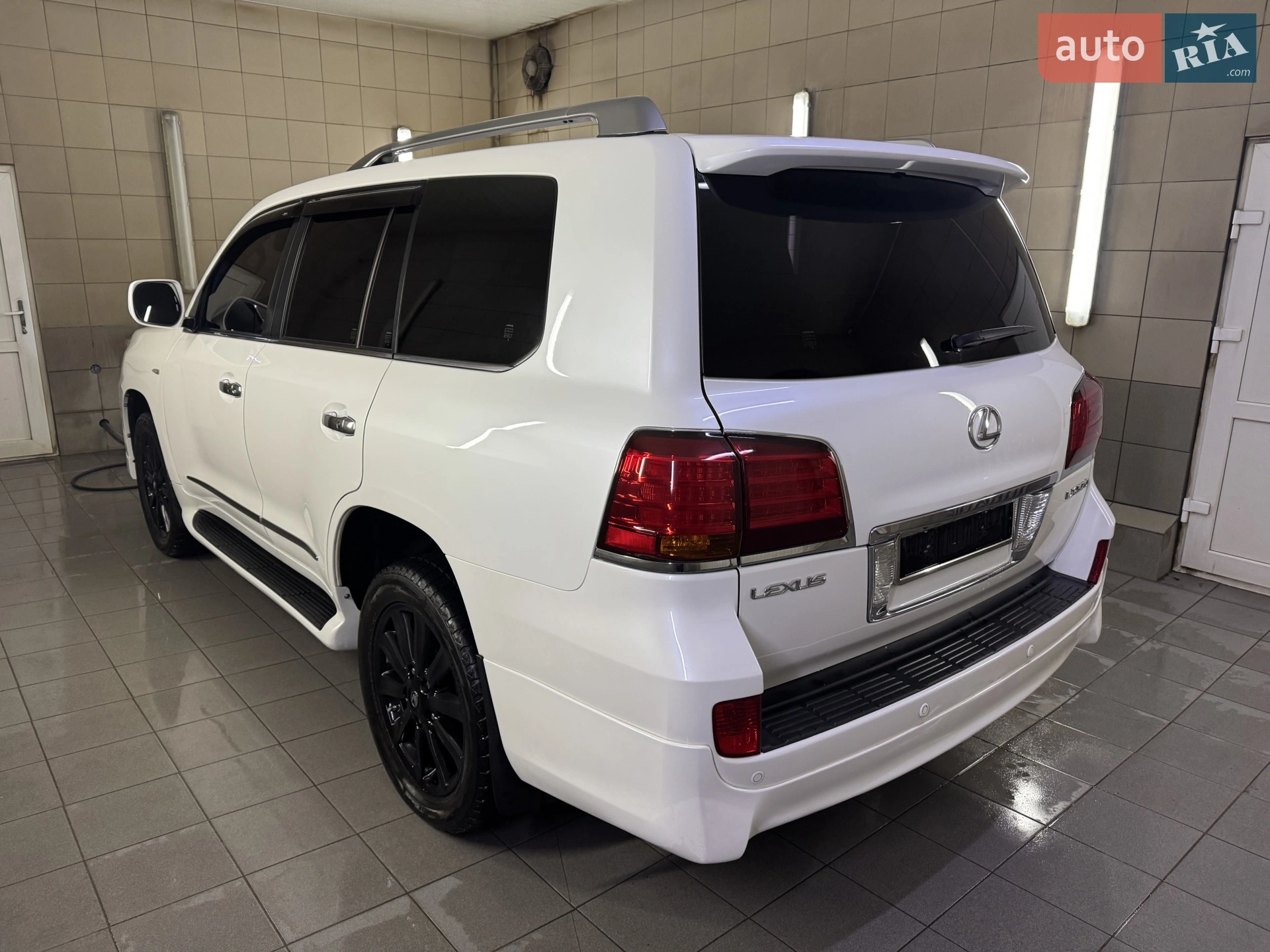 2011 Lexus LX - мініатюра 6