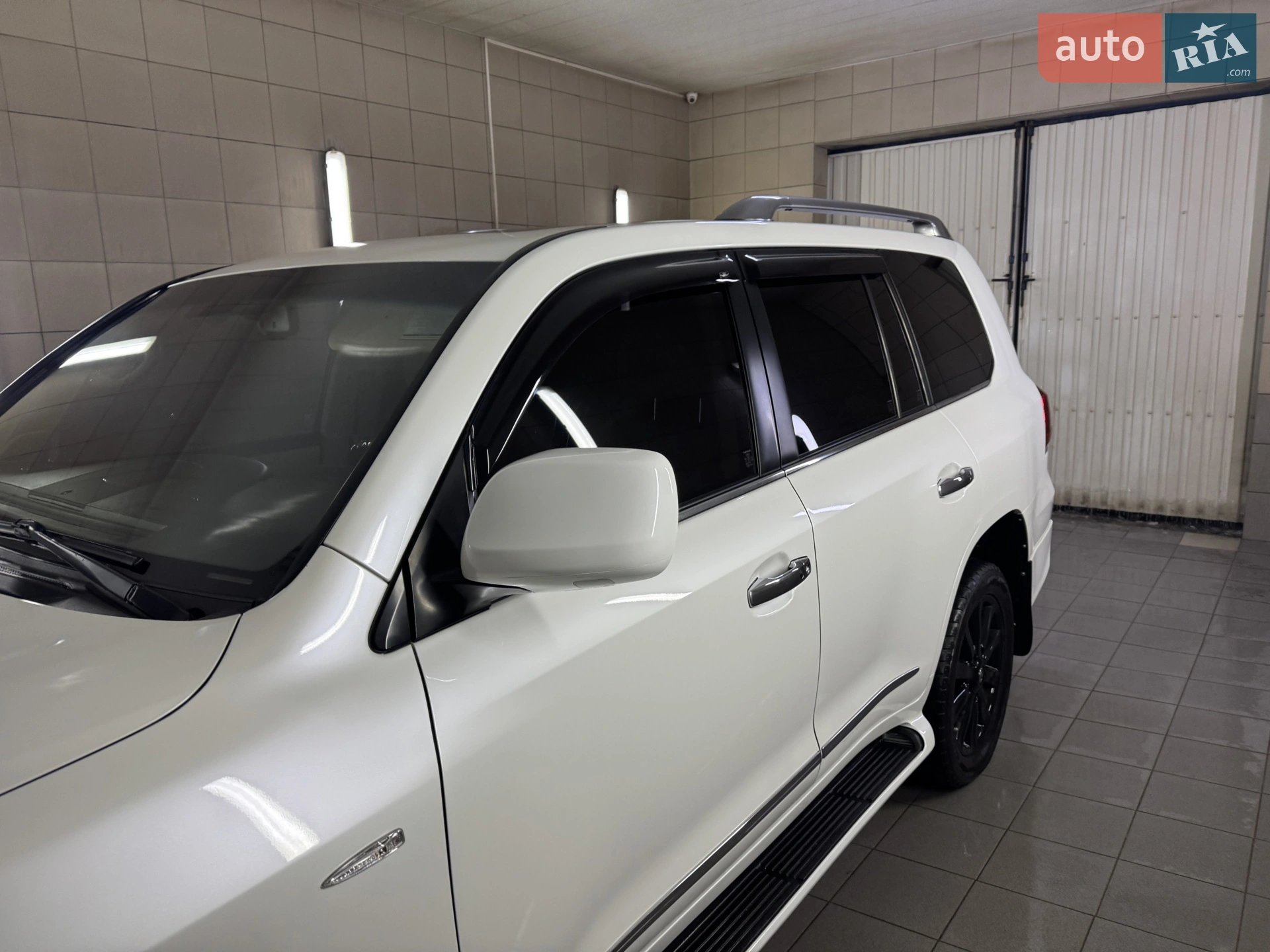 2011 Lexus LX - мініатюра 14