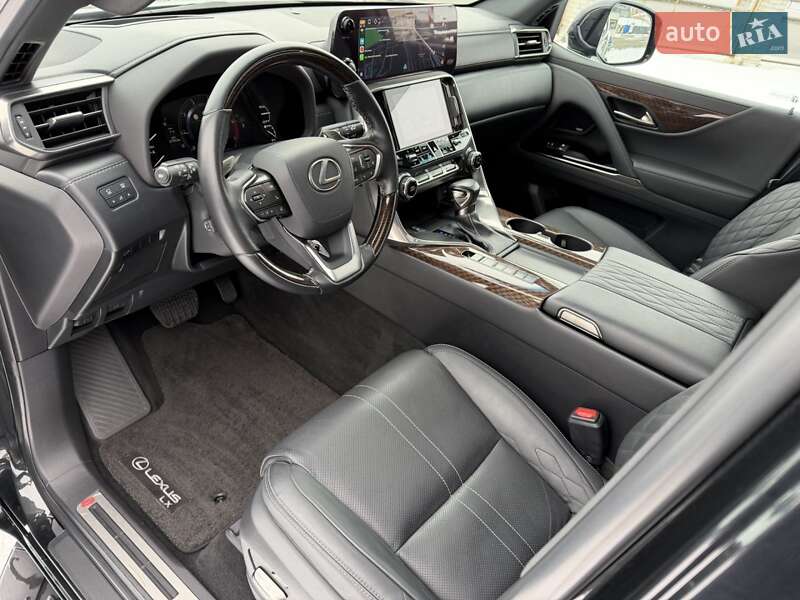 Внедорожник / Кроссовер Lexus LX 2022 в Киеве