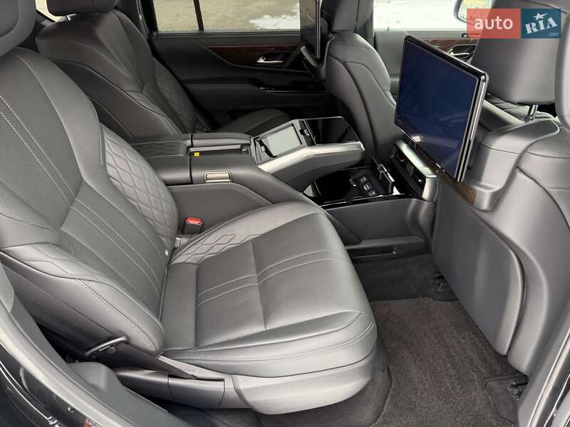 Внедорожник / Кроссовер Lexus LX 2022 в Киеве