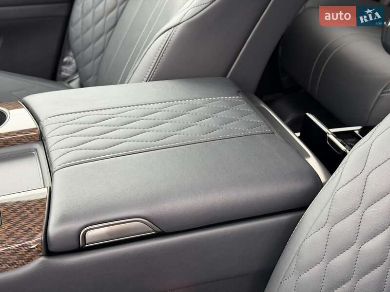 Внедорожник / Кроссовер Lexus LX 2022 в Киеве