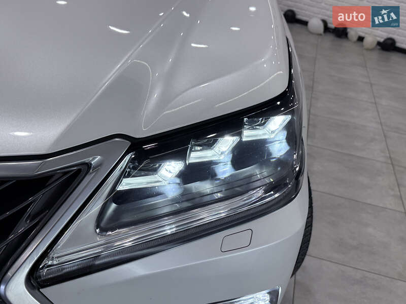 Внедорожник / Кроссовер Lexus LX 2020 в Одессе