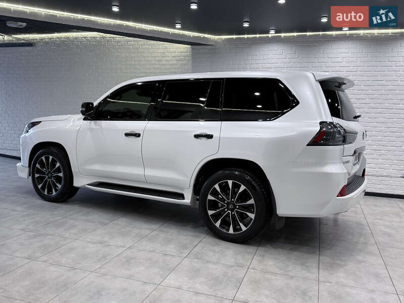 Внедорожник / Кроссовер Lexus LX 2020 в Одессе