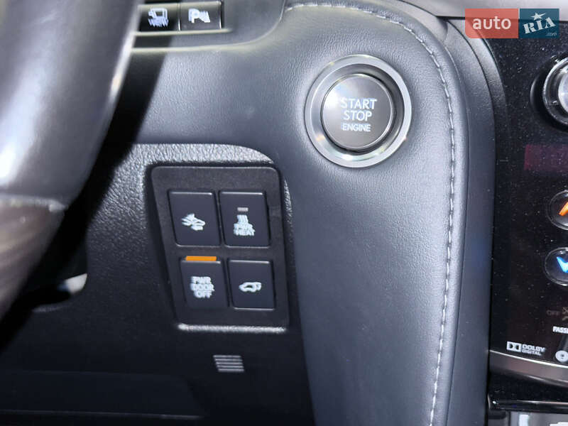 Внедорожник / Кроссовер Lexus LX 2020 в Одессе