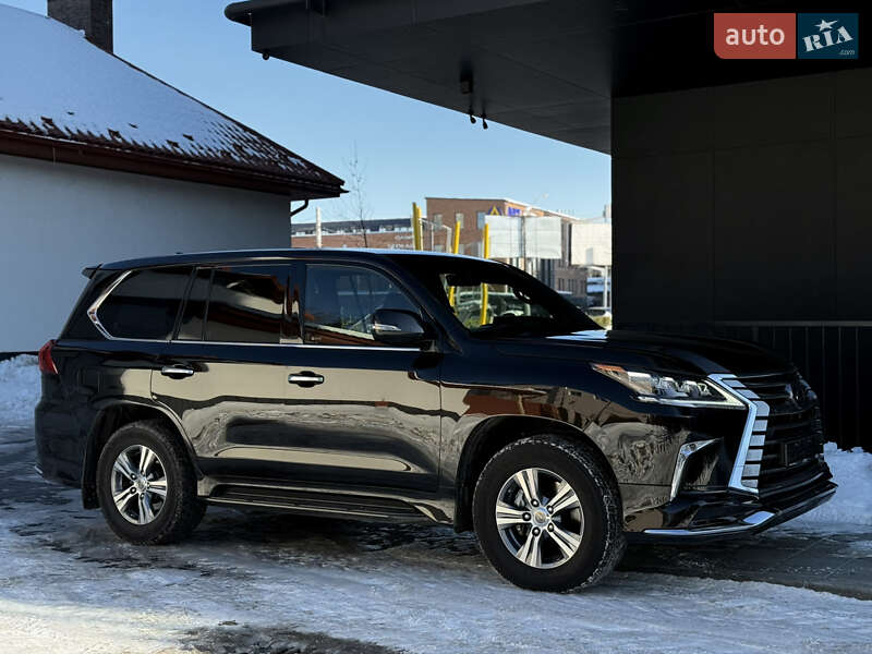 Внедорожник / Кроссовер Lexus LX 2021 в Львове фото 12 Внедорожник / Кроссовер Lexus LX 2021 в Львове