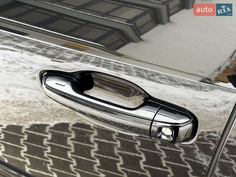 Внедорожник / Кроссовер Lexus LX 2020 в Ивано-Франковске фото 34 Внедорожник / Кроссовер Lexus LX 2020 в Ивано-Франковске