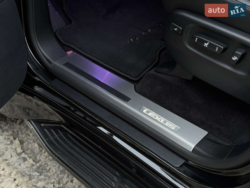 Внедорожник / Кроссовер Lexus LX 2017 в Киеве фото 15 Внедорожник / Кроссовер Lexus LX 2017 в Киеве