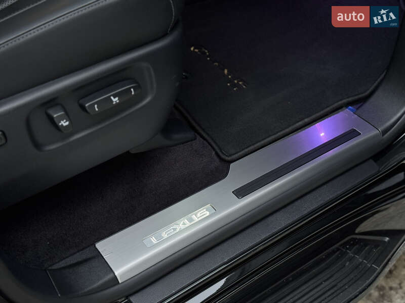 Внедорожник / Кроссовер Lexus LX 2017 в Киеве фото 21 Внедорожник / Кроссовер Lexus LX 2017 в Киеве