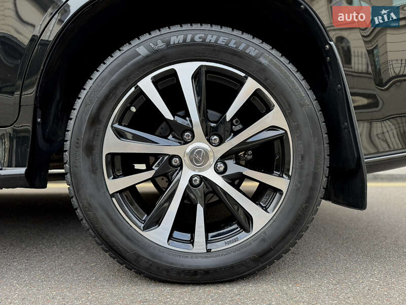 Внедорожник / Кроссовер Lexus LX 2017 в Киеве фото 47 Внедорожник / Кроссовер Lexus LX 2017 в Киеве