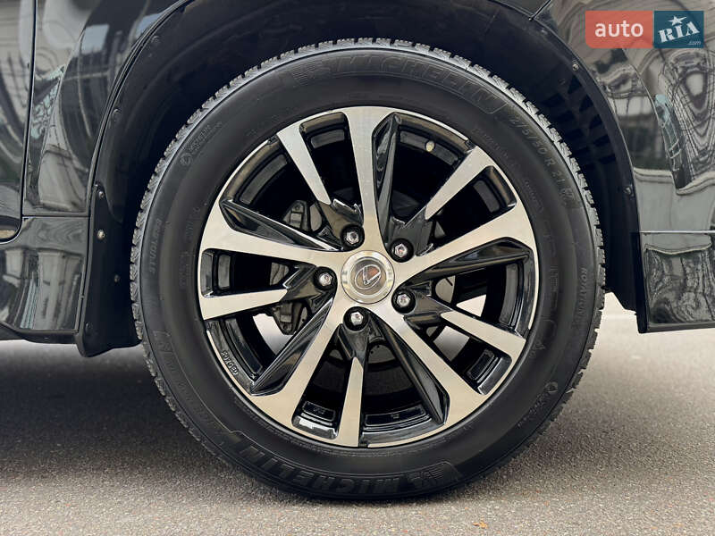 Внедорожник / Кроссовер Lexus LX 2017 в Киеве фото 49 Внедорожник / Кроссовер Lexus LX 2017 в Киеве
