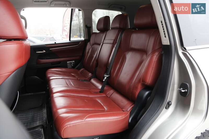 Внедорожник / Кроссовер Lexus LX 2018 в Киеве фото 10 Внедорожник / Кроссовер Lexus LX 2018 в Киеве
