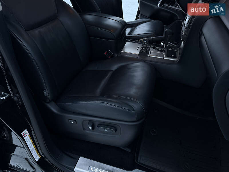 Внедорожник / Кроссовер Lexus LX 2012 в Калуше фото 32 Внедорожник / Кроссовер Lexus LX 2012 в Калуше