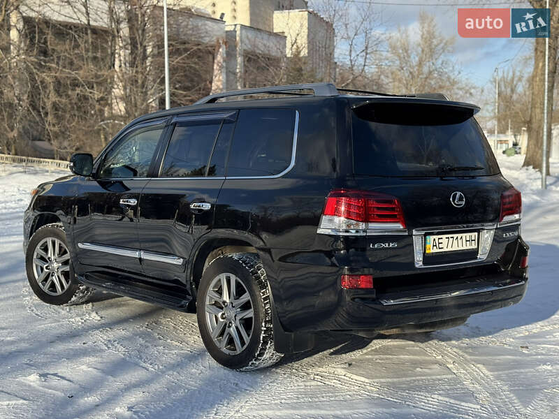 Внедорожник / Кроссовер Lexus LX 2012 в Днепре