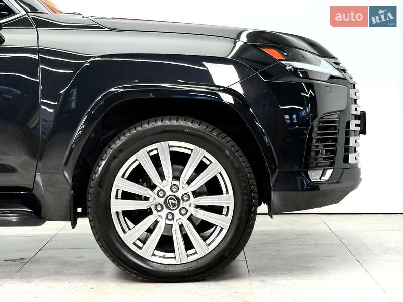 Позашляховик / Кросовер Lexus LX 2023 в Києві