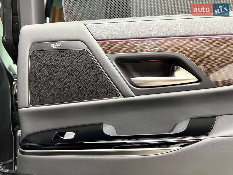 Позашляховик / Кросовер Lexus LX 2023 в Києві