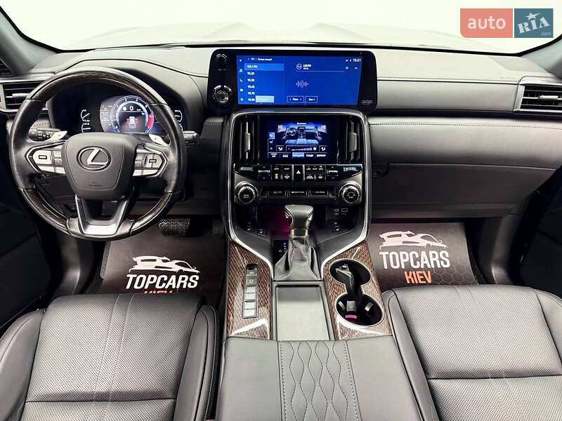 Позашляховик / Кросовер Lexus LX 2023 в Києві