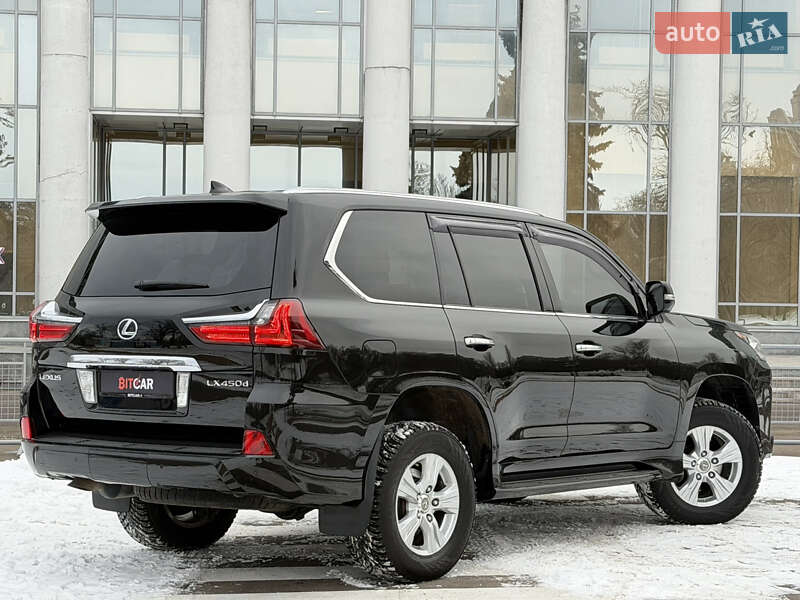 Внедорожник / Кроссовер Lexus LX 2016 в Одессе