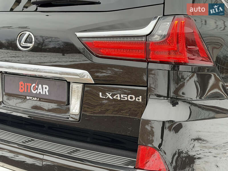 Внедорожник / Кроссовер Lexus LX 2016 в Одессе