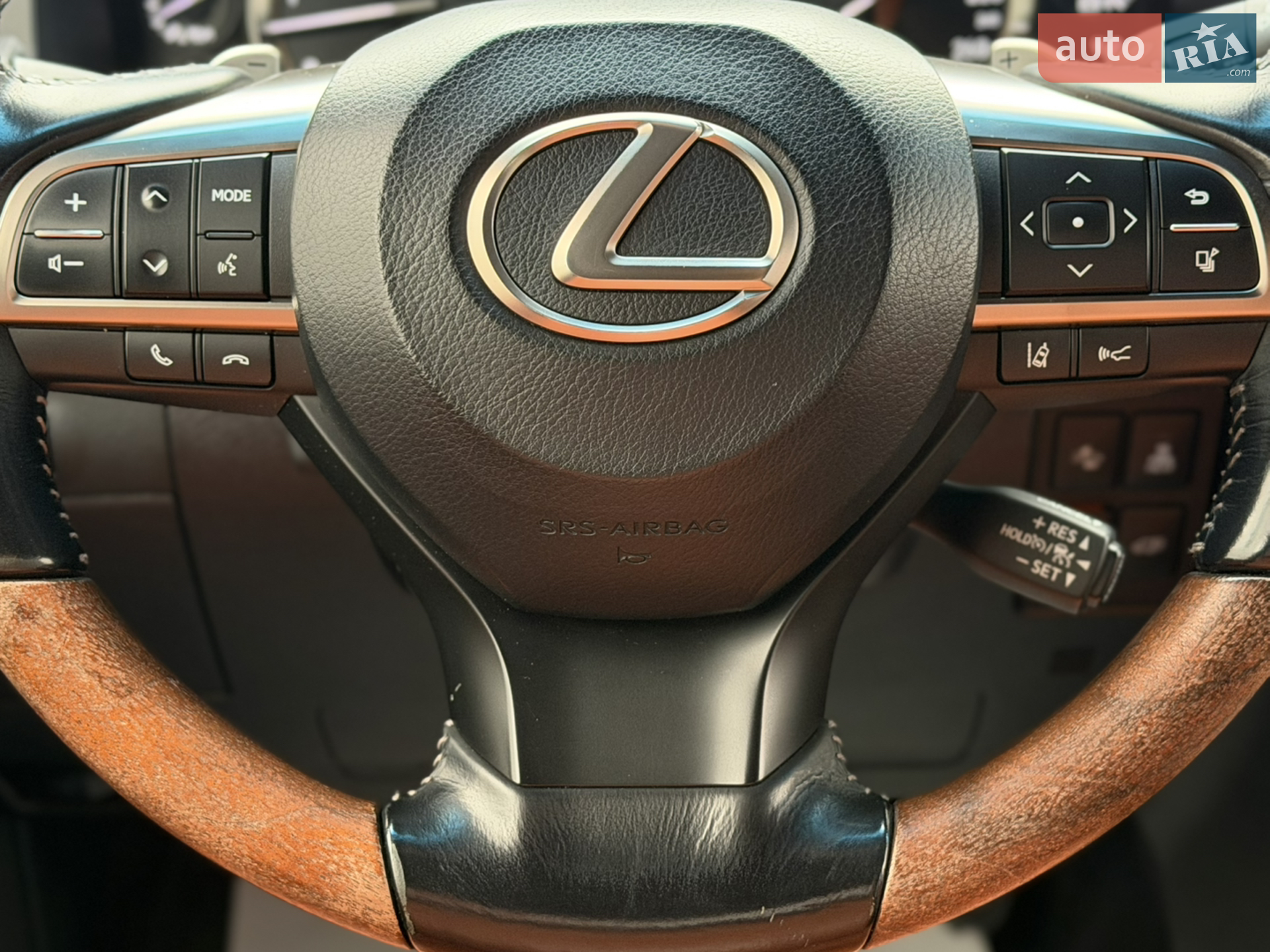 2016 Lexus LX - мініатюра 47