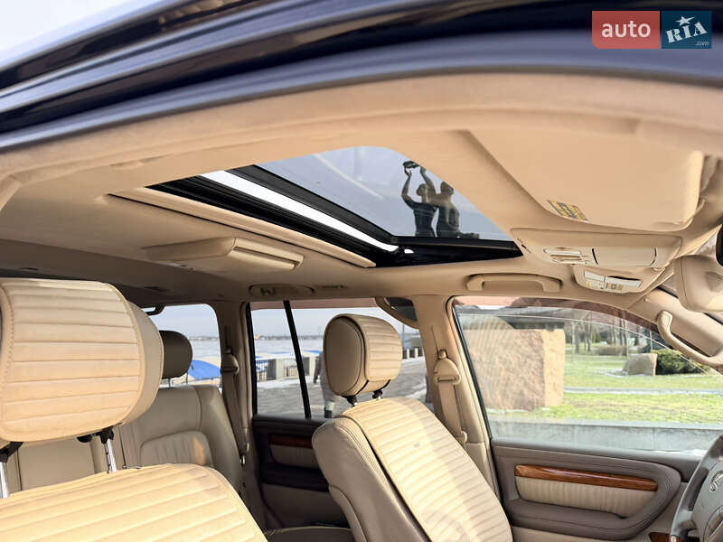 Позашляховик / Кросовер Lexus LX 2006 в Дніпрі