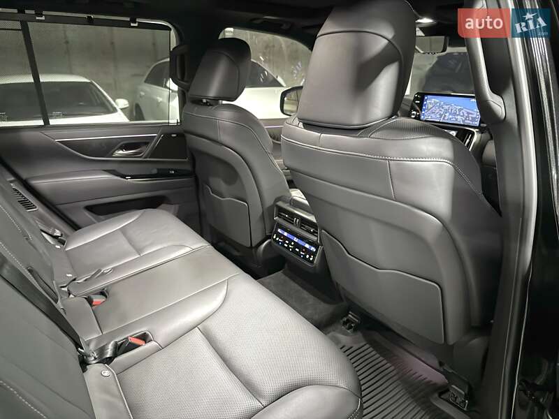 Позашляховик / Кросовер Lexus LX 2025 в Дніпрі
