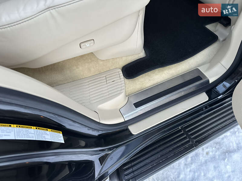 Внедорожник / Кроссовер Lexus LX 2013 в Киеве