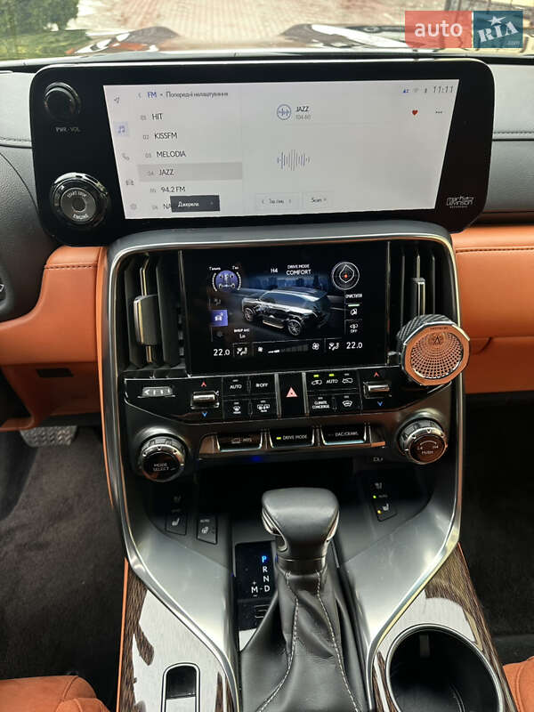 Позашляховик / Кросовер Lexus LX 2023 в Києві