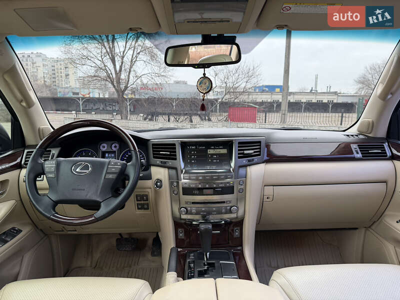 Внедорожник / Кроссовер Lexus LX 2008 в Запорожье фото 17 Внедорожник / Кроссовер Lexus LX 2008 в Запорожье