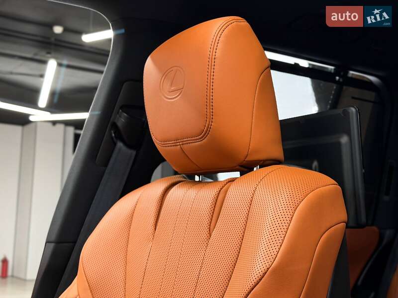 Внедорожник / Кроссовер Lexus LX 2023 в Киеве фото 36 Внедорожник / Кроссовер Lexus LX 2023 в Киеве