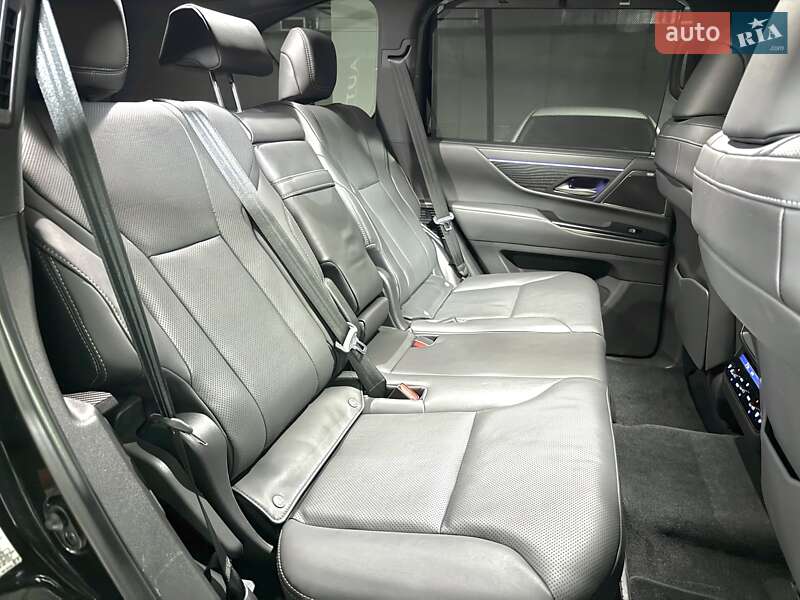 Внедорожник / Кроссовер Lexus LX 2023 в Днепре фото 34 Внедорожник / Кроссовер Lexus LX 2023 в Днепре